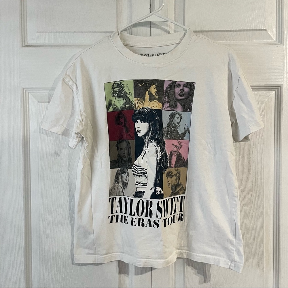 Taylor Swift The Eras Tour White Graphic Tee XS